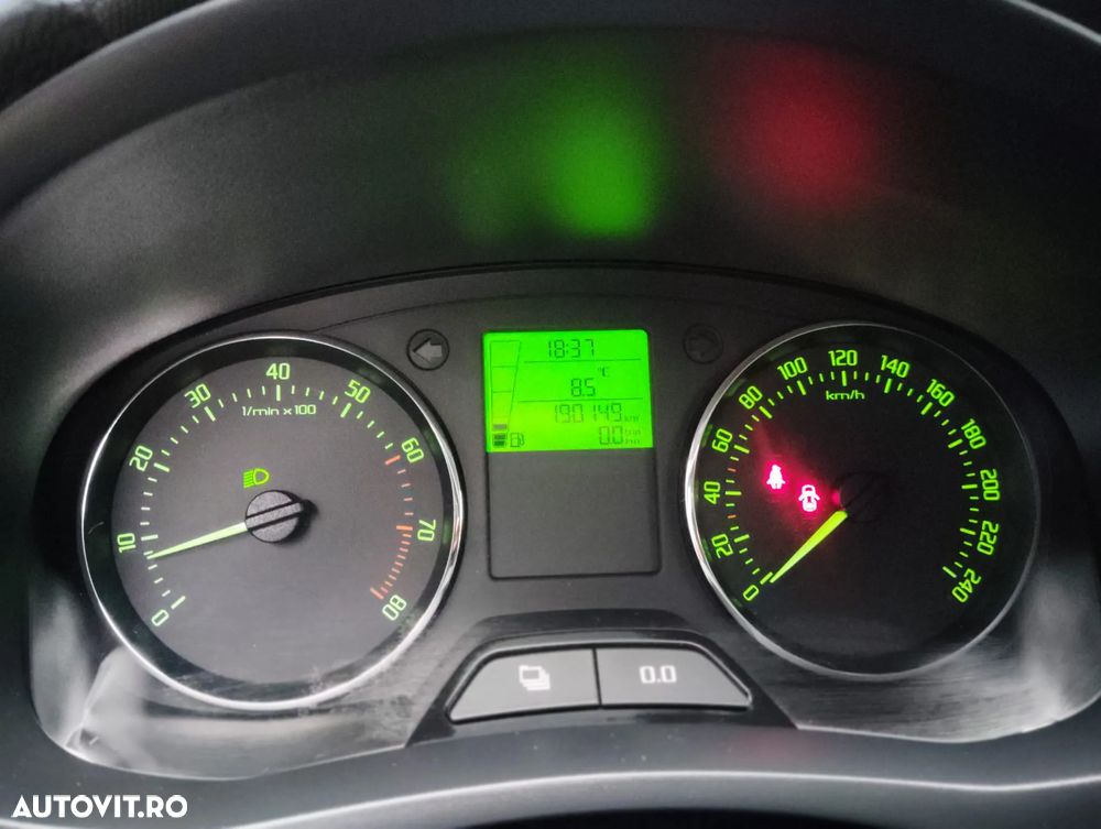 Skoda Fabia 1.4 MPI Fresh - 8