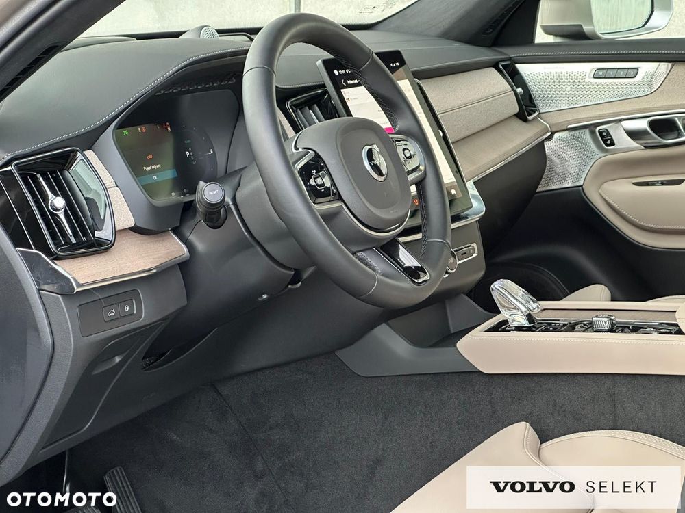 Volvo XC 90 - 26