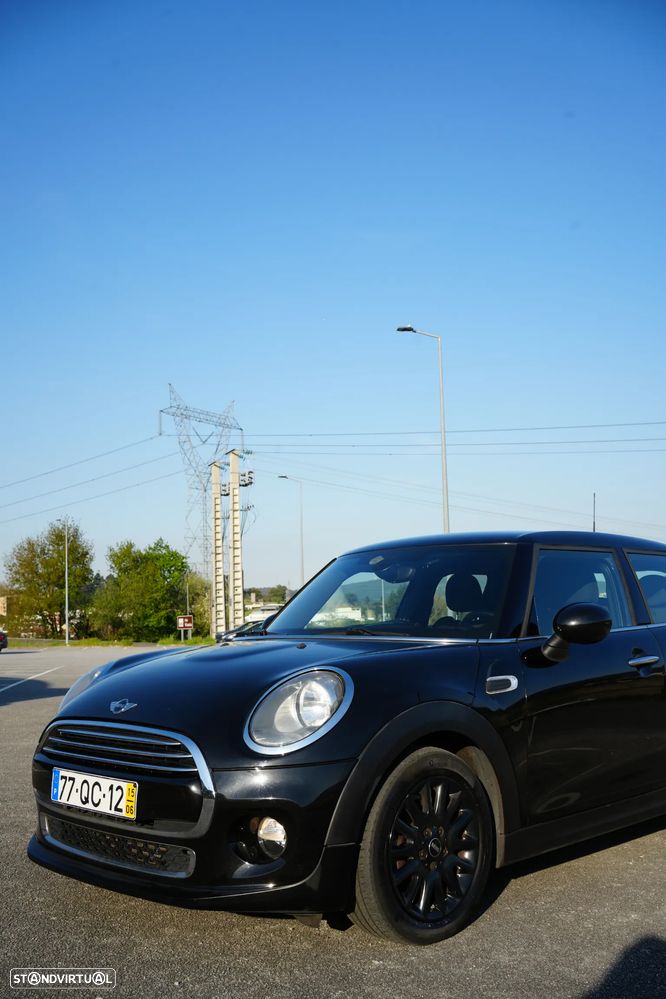MINI 5 Portas Cooper D - 21