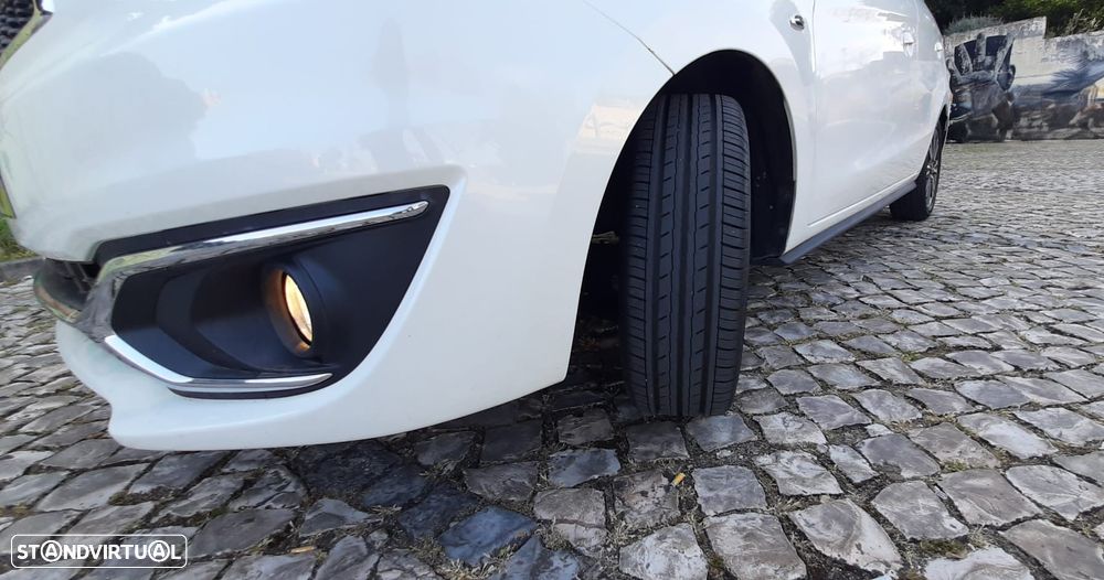 Mitsubishi Space Star 1.2 Intense Connect Edition - 10