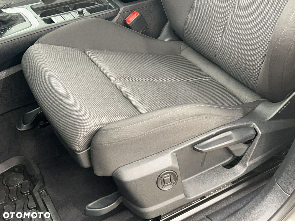 Audi Q3 35 TFSI S tronic - 17