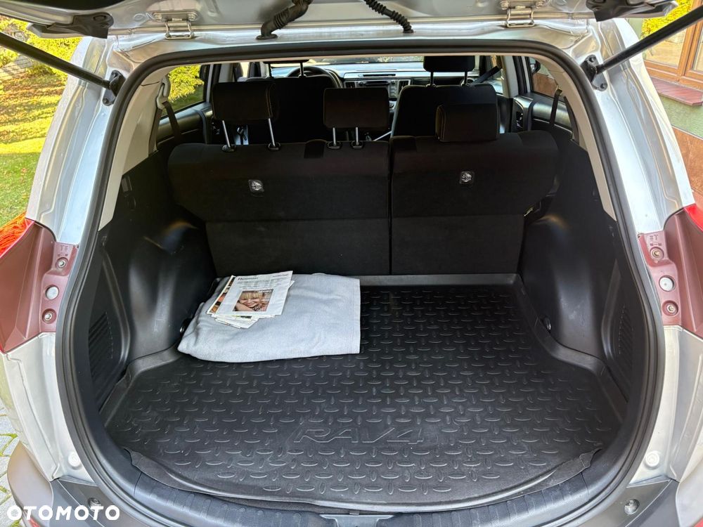 Toyota Rav4 2015 photo 5