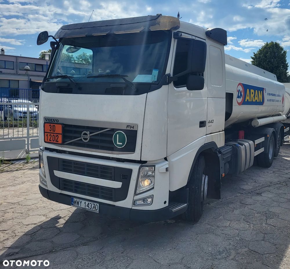 Volvo FH 6XR - 1