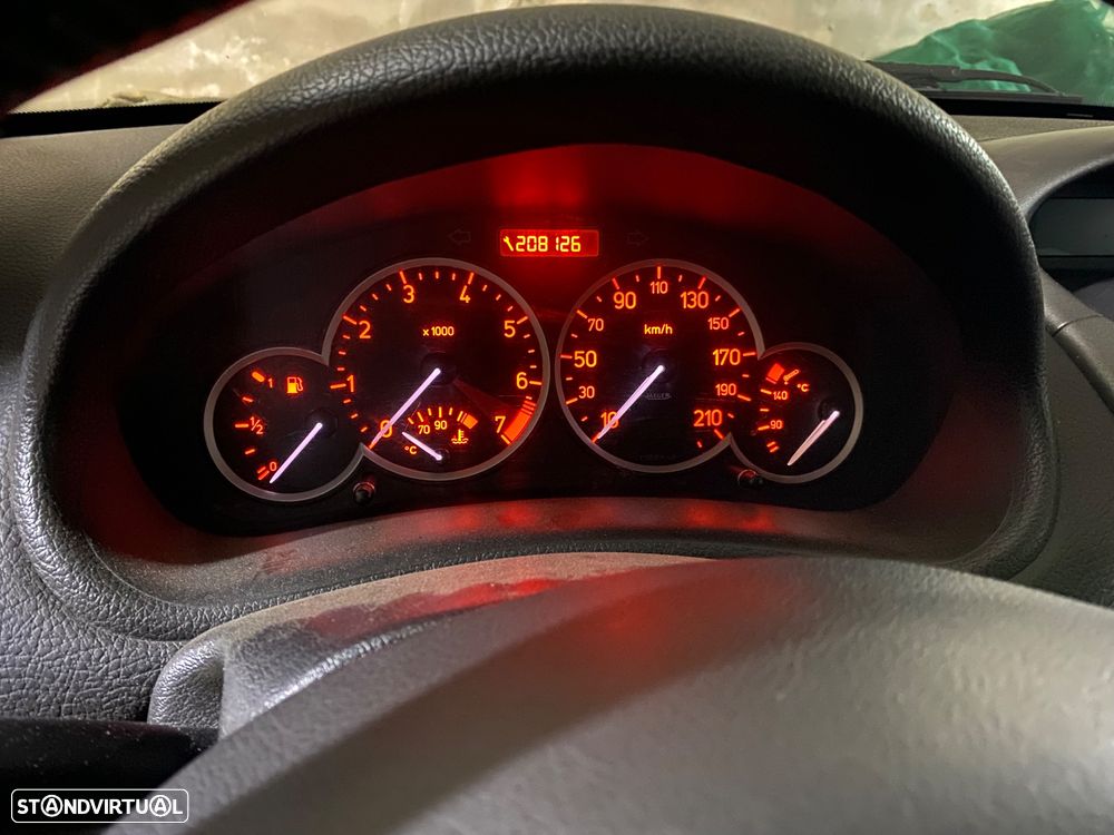 Peugeot 206 CC 1.6 Roland Garros - 12