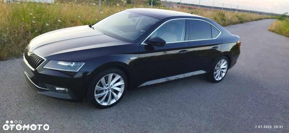 Skoda Superb 2.0 TDI 4x4 L&K DSG - 2