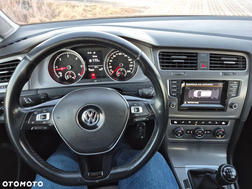 Volkswagen Golf 1.6 BlueTDI Comfortline - 19