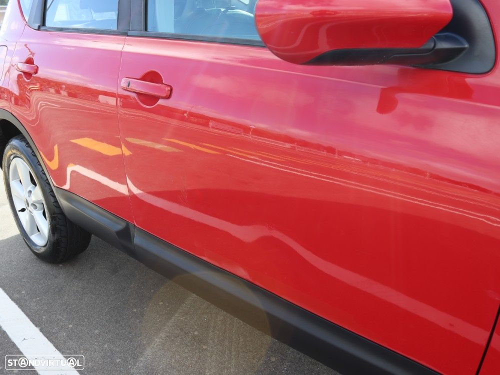 Nissan Qashqai 1.5 dCi Tekna Premium Pele Preta 18 - 32