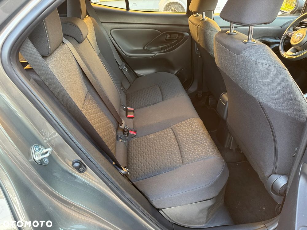 Toyota Yaris Cross Hybrid 1.5 Dynamic - 21