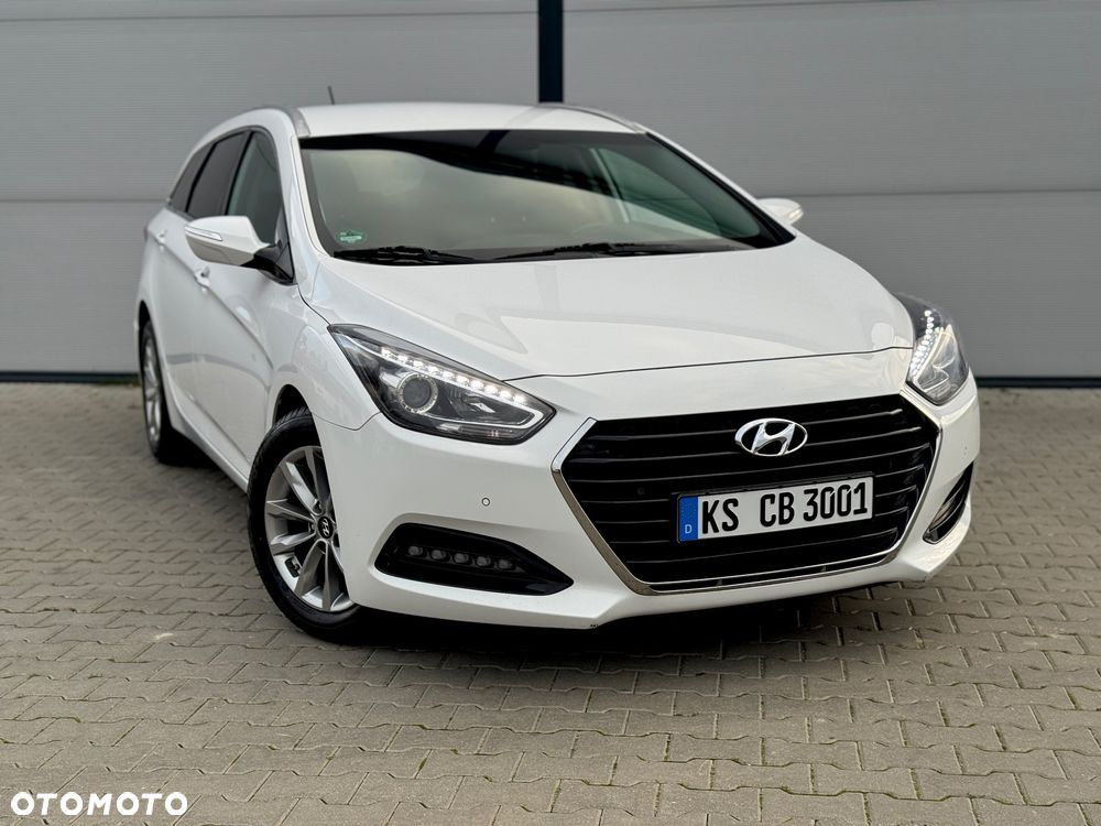 Hyundai i40 Kombi blue 1.7 CRDi DCT Premium - 29