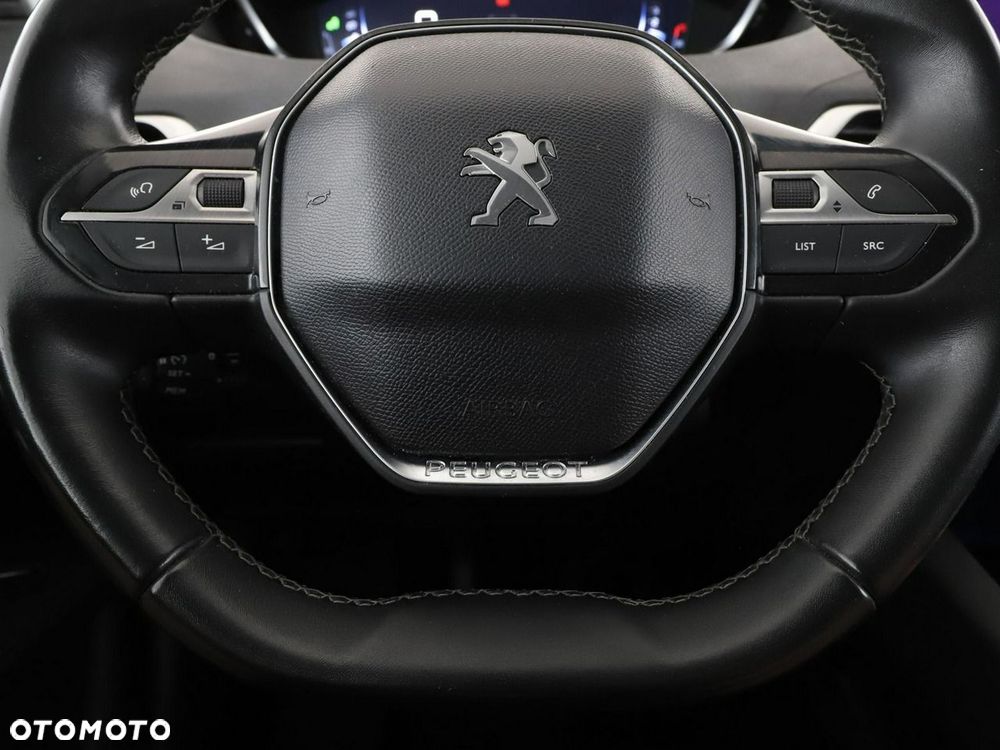 Peugeot 3008 1.2 PureTech Allure - 22
