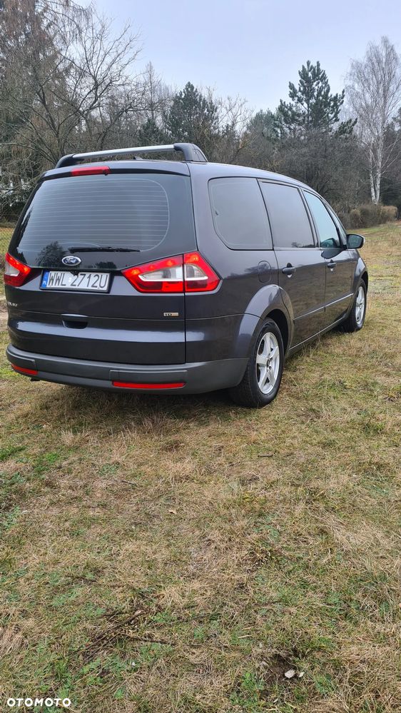 Ford Galaxy - 3