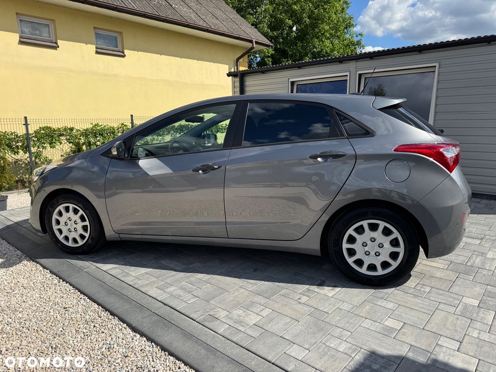 Hyundai i30 1.4 Premium - 11