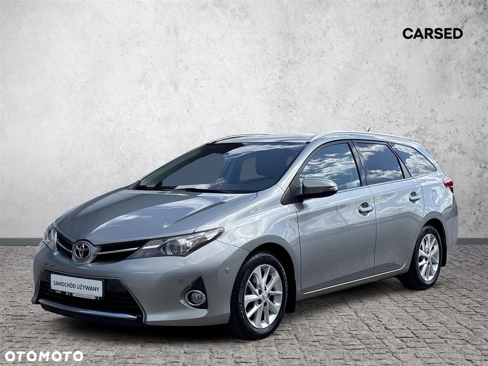 Toyota Auris 1.6 Premium - 2