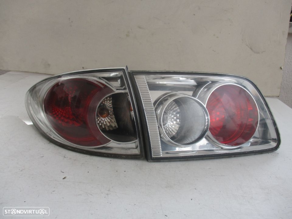 Farol Farolim Tras Mazda 6 Esquerdo - 1