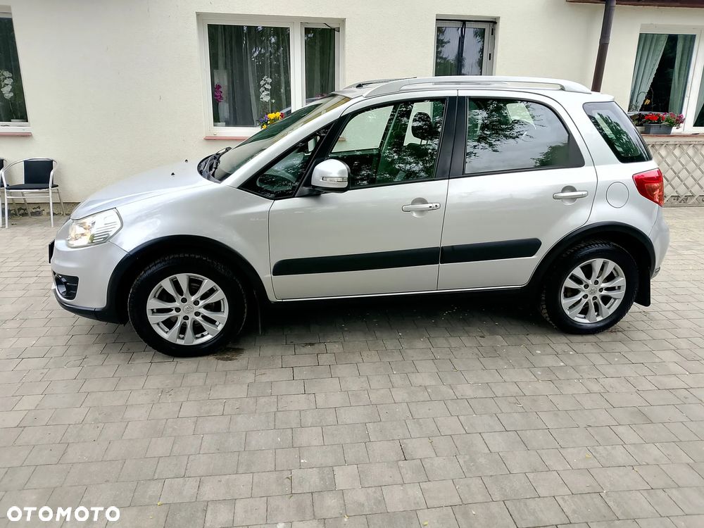 Suzuki SX4 1.6 VVT 4x2 Comfort - 14