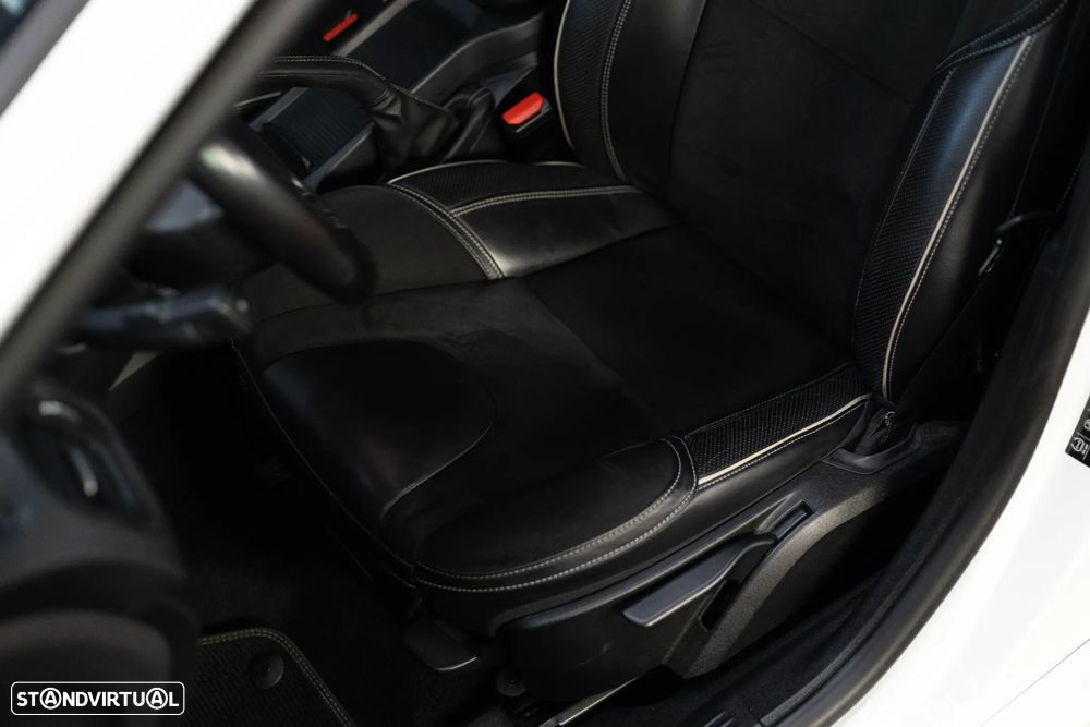 Volvo V40 D2 RDesign - 40