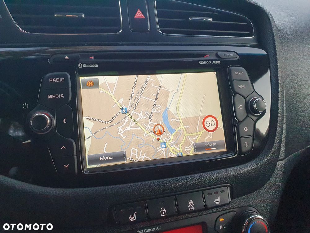 Kia Ceed 1.6 GDI SW Dream Team Edition - 15