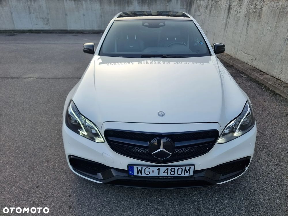 Mercedes-Benz Klasa E - 9