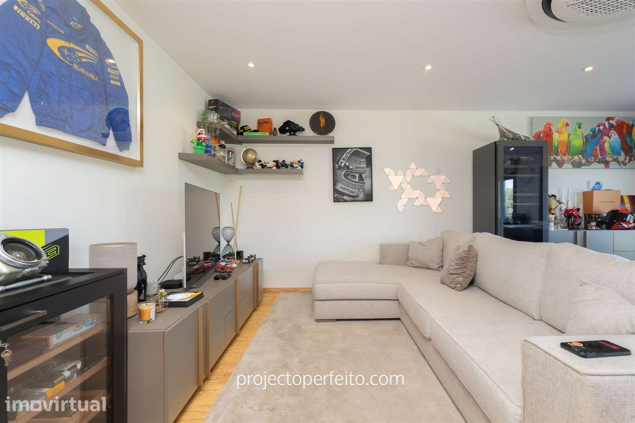 Apartamento T3 Venda em Nogueira da Regedoura,Santa Maria da Feira - Grande imagem: 4/19