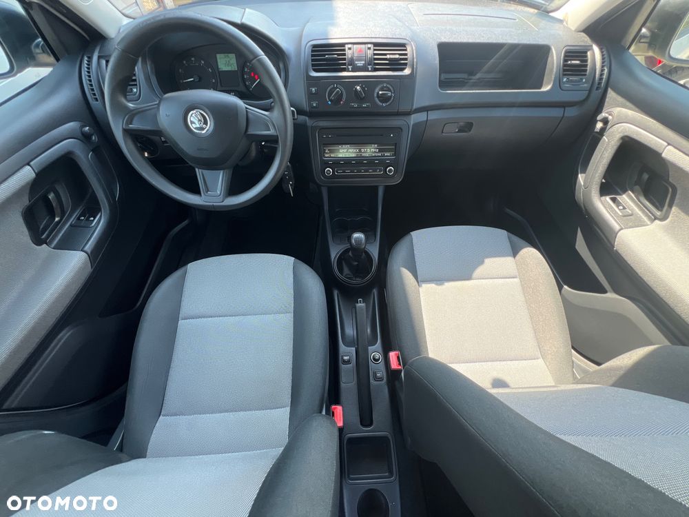 Skoda Fabia 1.2 HTP Active - 10