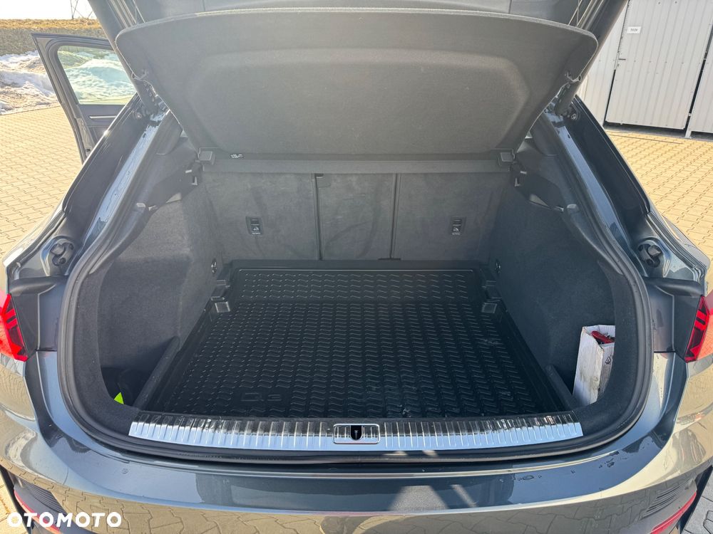 Audi Q3 40 TDI Quattro S Line S tronic - 9