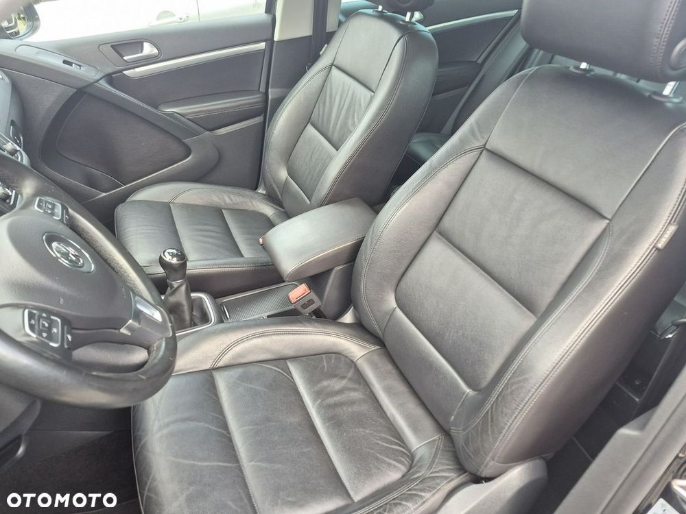 Volkswagen Tiguan - 21