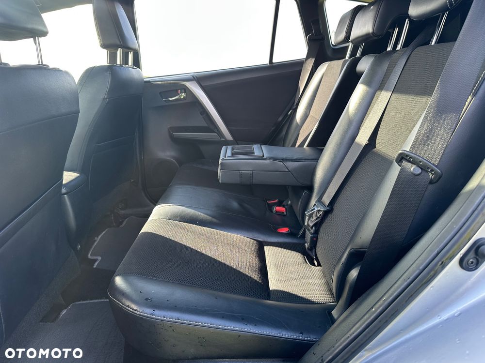 Toyota RAV4 2.5 4x4 Style Selection - 15