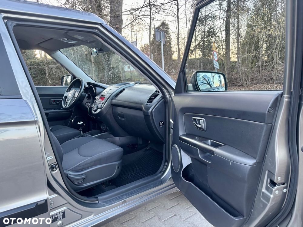 Kia Soul 1.6 CRDI L - 35