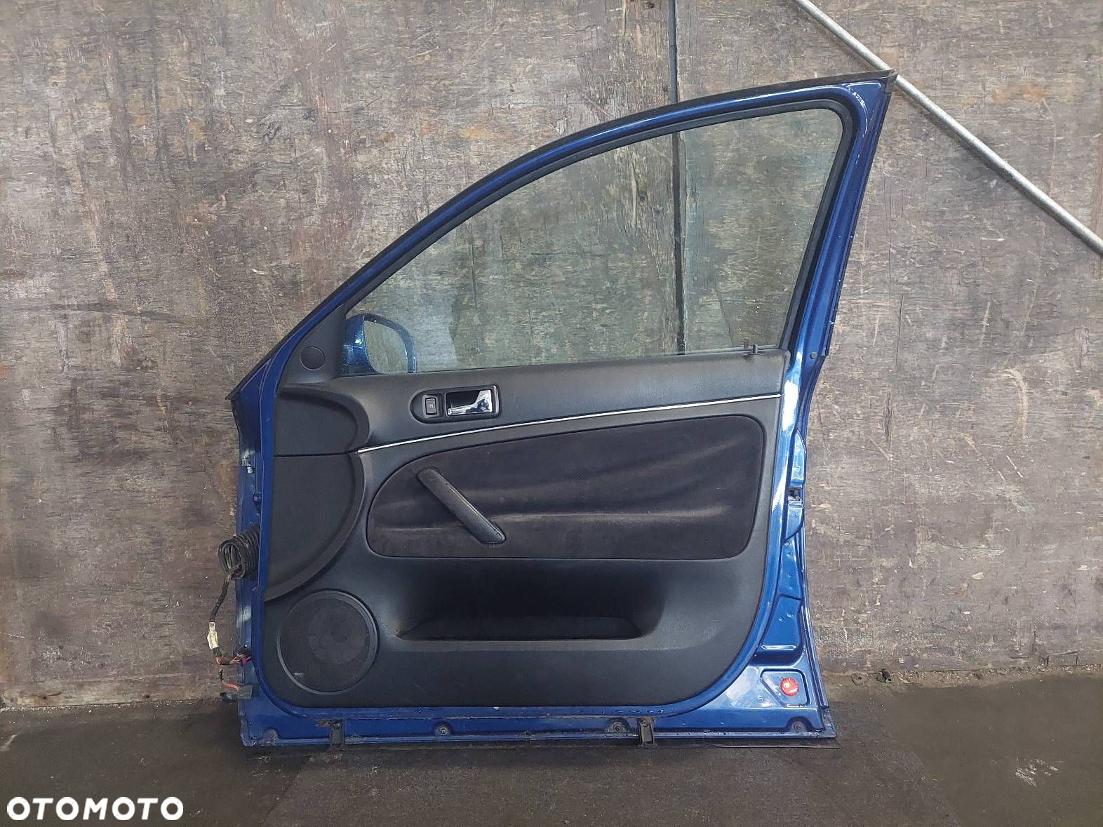 DRZWI KOMPLETNE PRAWY PRZÓD VOLKSWAGEN PASSAT B5 FL LC5X - 4