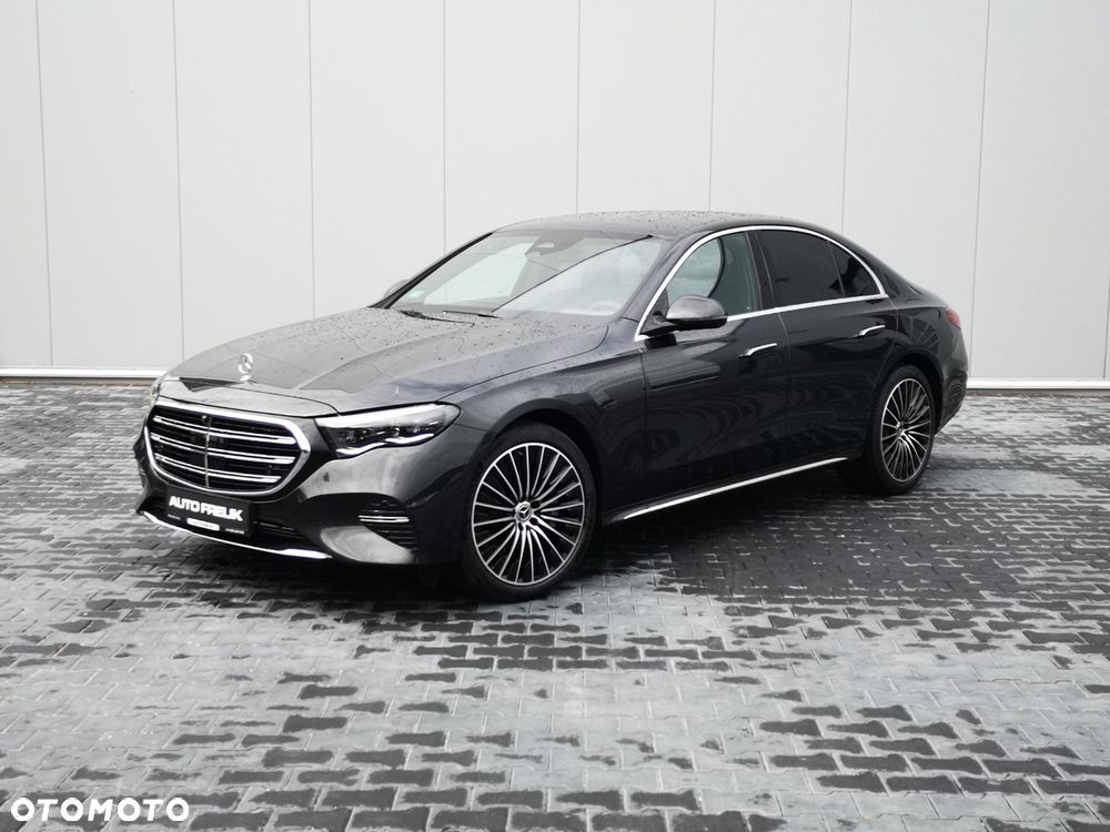 Mercedes-Benz Klasa E 300 de PHEV 4-Matic Exclusive 9G-Tronic - 3