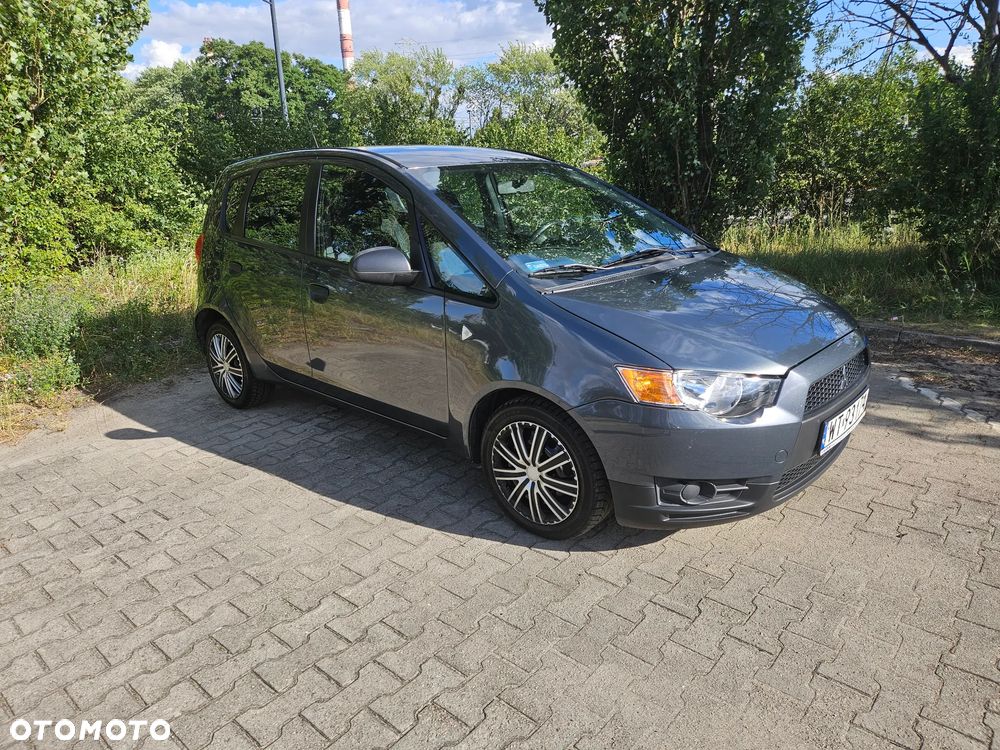 Mitsubishi Colt 1.1 Invite Edition Gold - 7