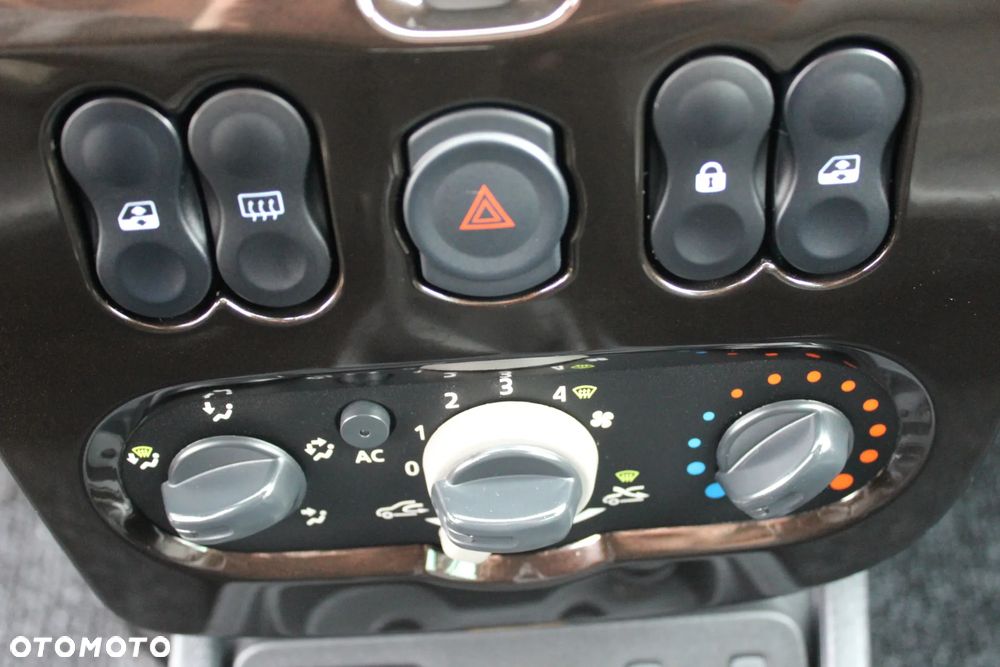 Dacia Duster 1.6 16V 4x2 Ambiance - 28