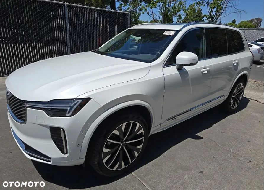 Volvo XC 90 - 3