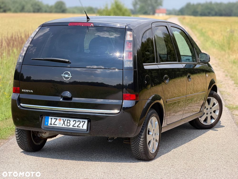Opel Meriva 1.6 16V Cosmo - 4