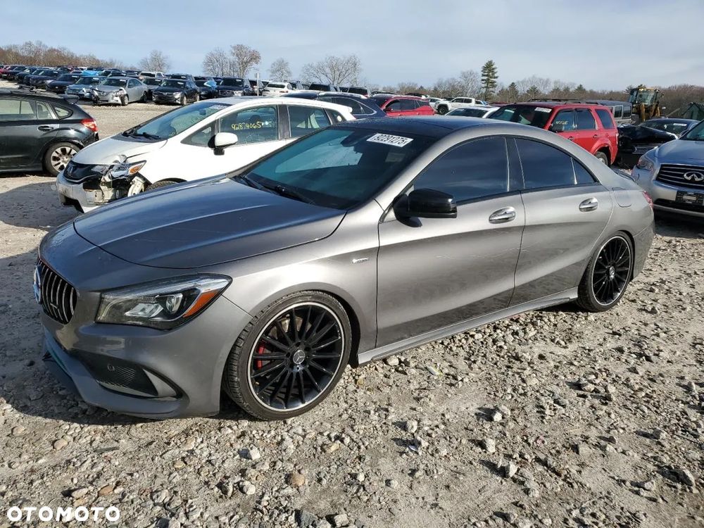 Mercedes-Benz CLA 250 4Matic 7G-DCT - 1