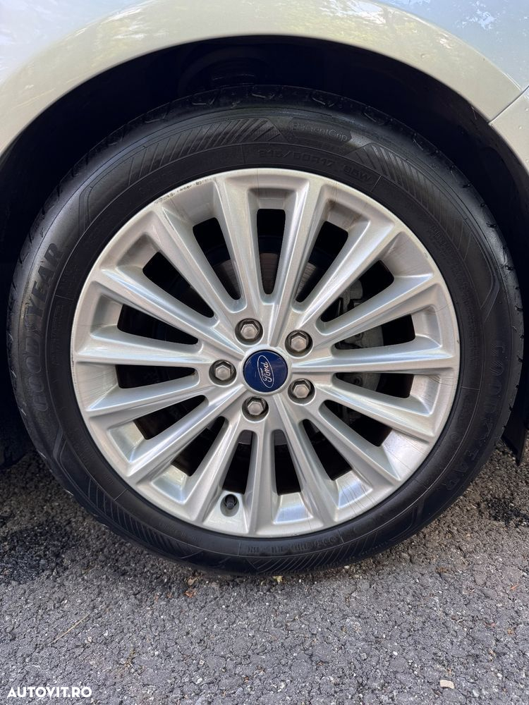 Ford Focus 1.0 EcoBoost Titanium - 19