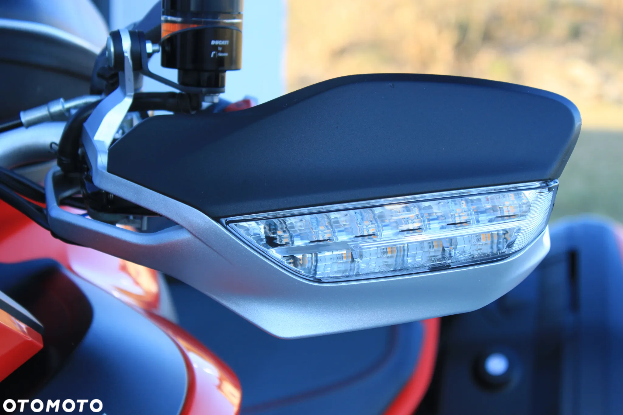 Ducati Multistrada - 25
