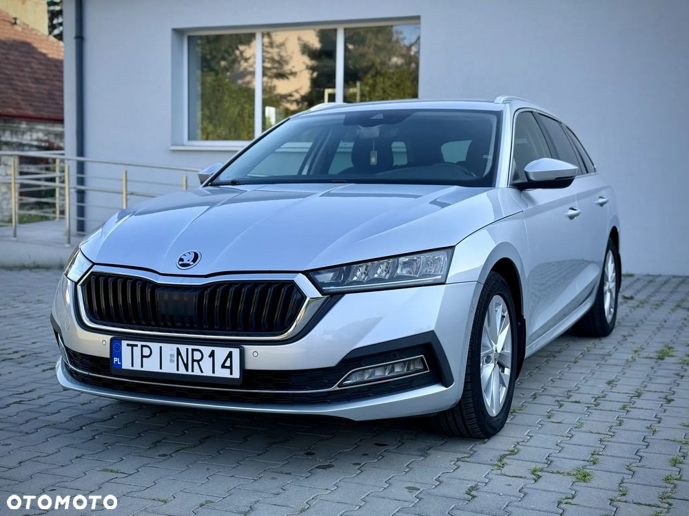 Skoda Octavia 2.0 TDI Sportline DSG - 19