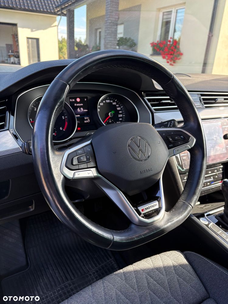 Volkswagen Passat 2.0 TDI 4Mot Elegance DSG - 12