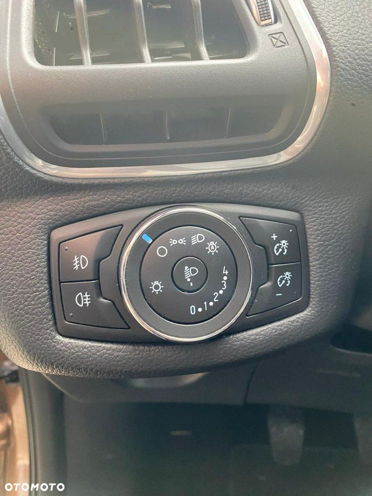 Ford B-MAX - 9