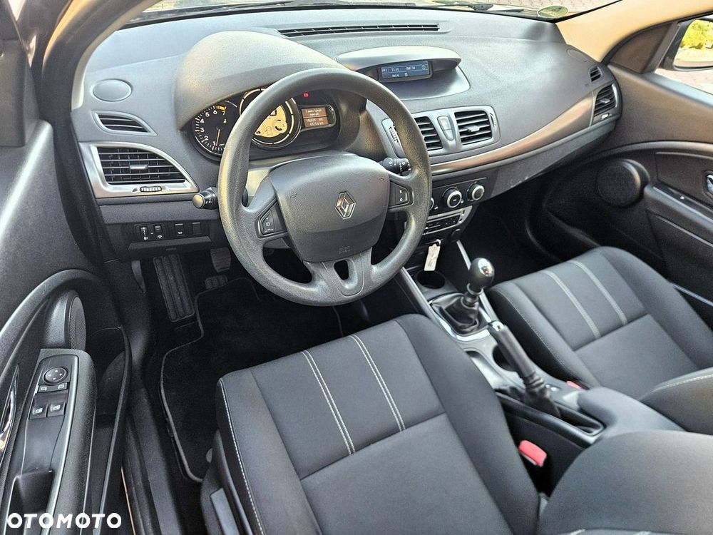 Renault Megane 1.6 16V 110 Authentique - 9