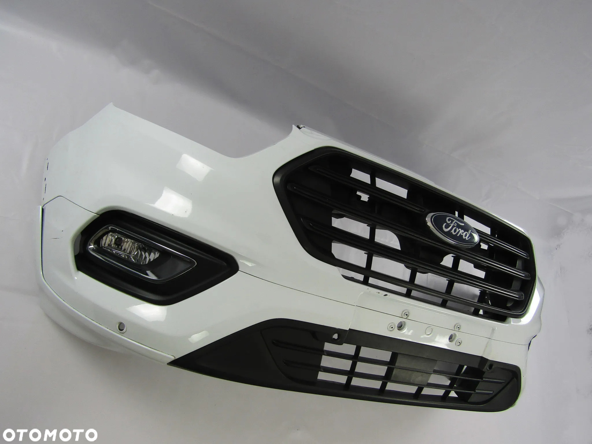 Zderzak przedni Ford Transit Tourneo Custom 18-22 Frozen White - 13