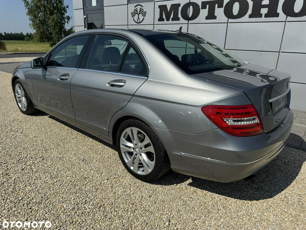 Mercedes-Benz Klasa C 180 BlueEFFICIENCY Avantgarde - 8