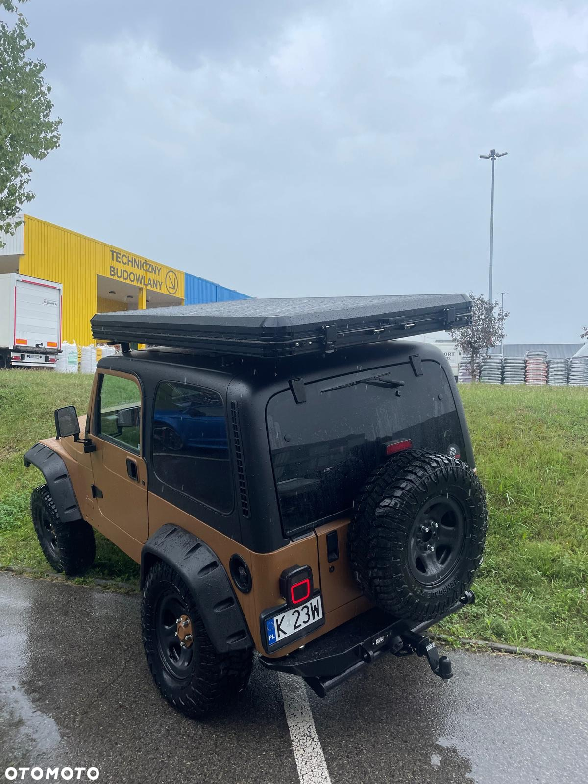 Jeep Wrangler - 8