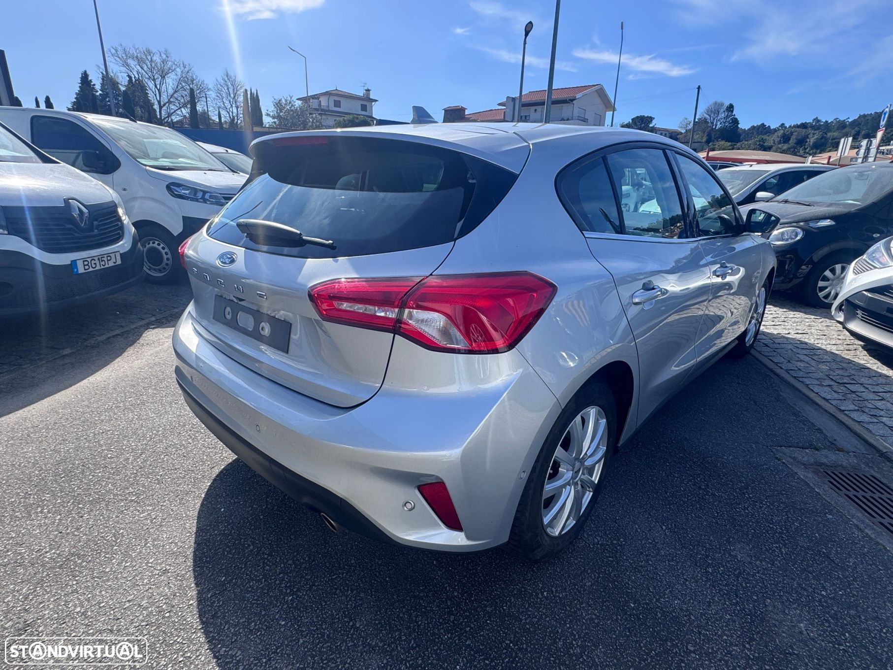 Ford Focus 1.0 EcoBoost S&S COOL&CONNECT - 7