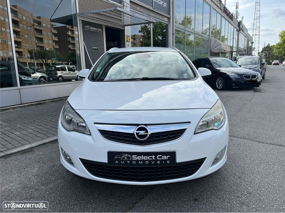 Opel Astra Sports Tourer 1.7 CDTi Cosmo - 2