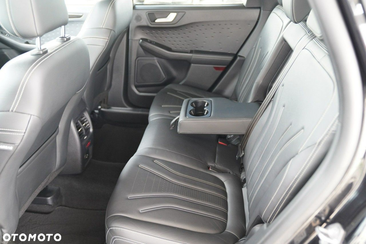 Ford Kuga - 21