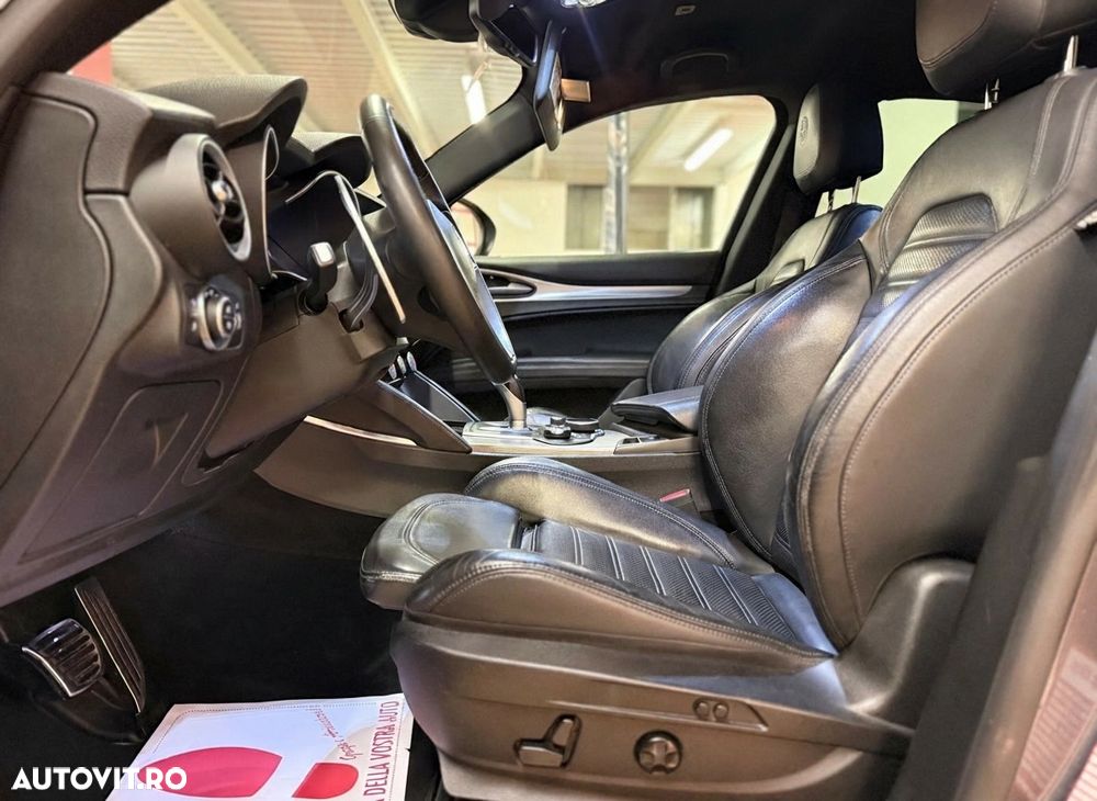 Alfa Romeo Stelvio 2.2 16V AT8-Q4 Super - 17