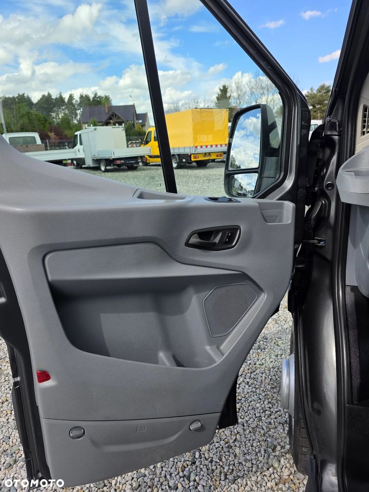 Ford TRANSIT 2,0 TDCI 130 KONNA DOKA BRYGADÓWKA 7 OSOBOWA SKRZYNIA KLIMA 147T/KM PRZEBIEGU GWARANCJA BLIŻNIAKI DO 3,5T - 15