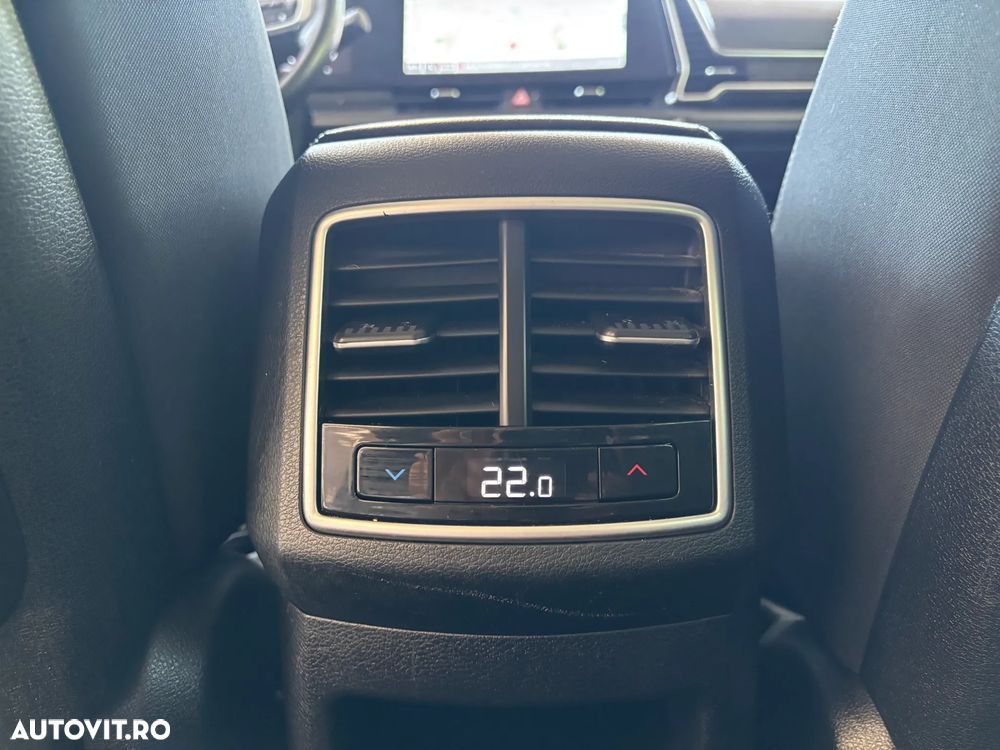 Kia Sportage 1.6 T-GDI HEV 6AT 4x2 Style - 30
